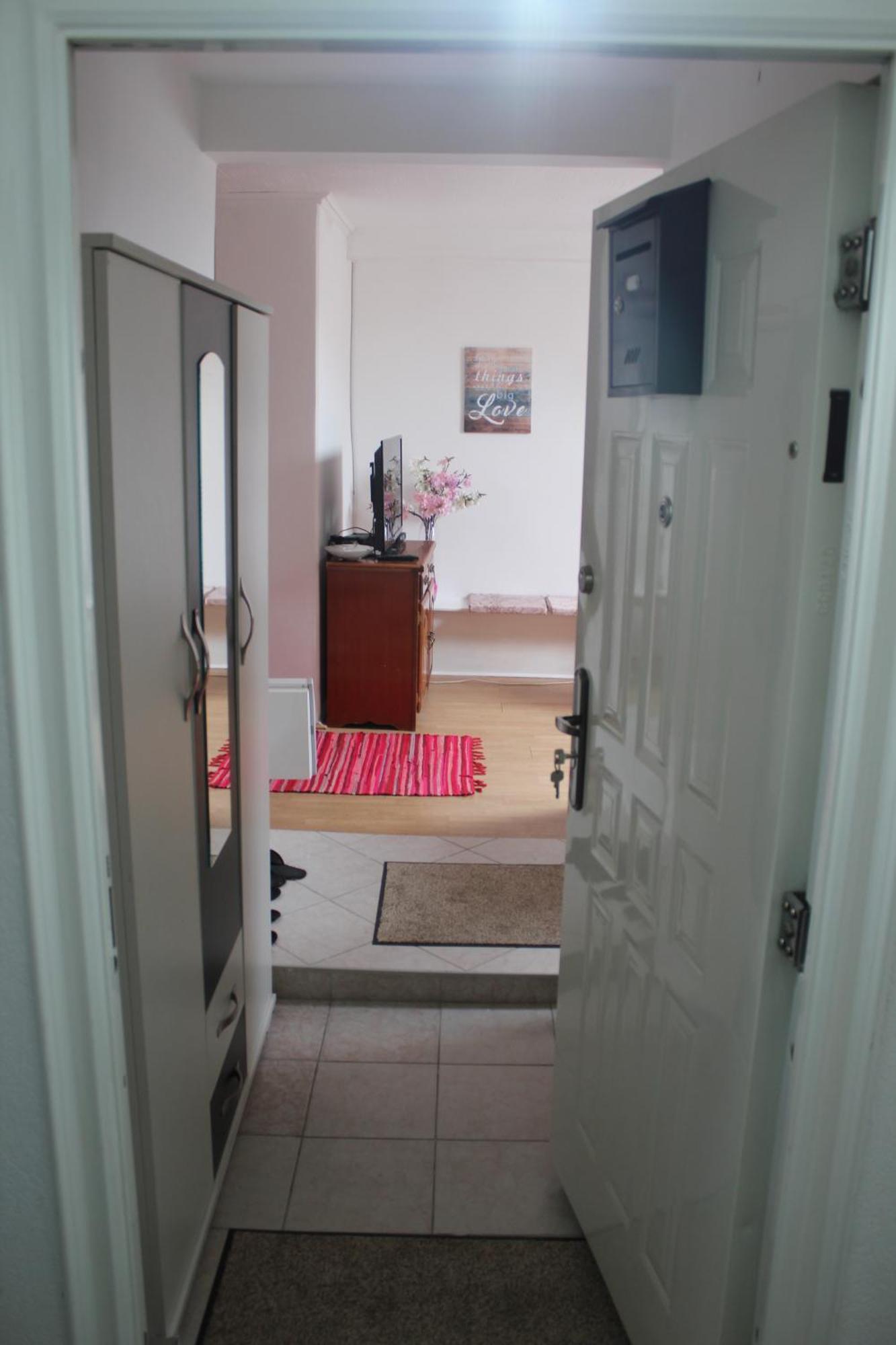 Cozy Apartment In Heart Of Sarajevo Bagian luar foto