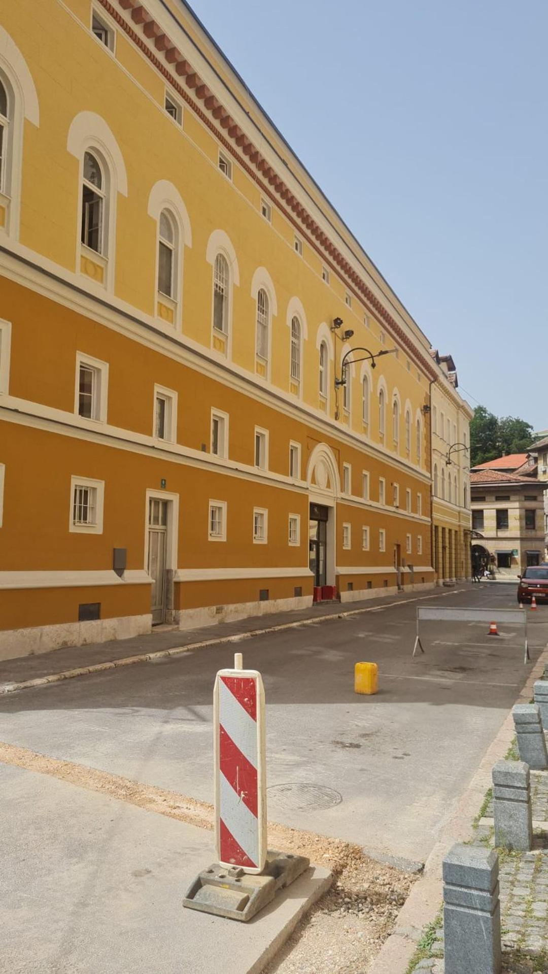 Cozy Apartment In Heart Of Sarajevo Bagian luar foto